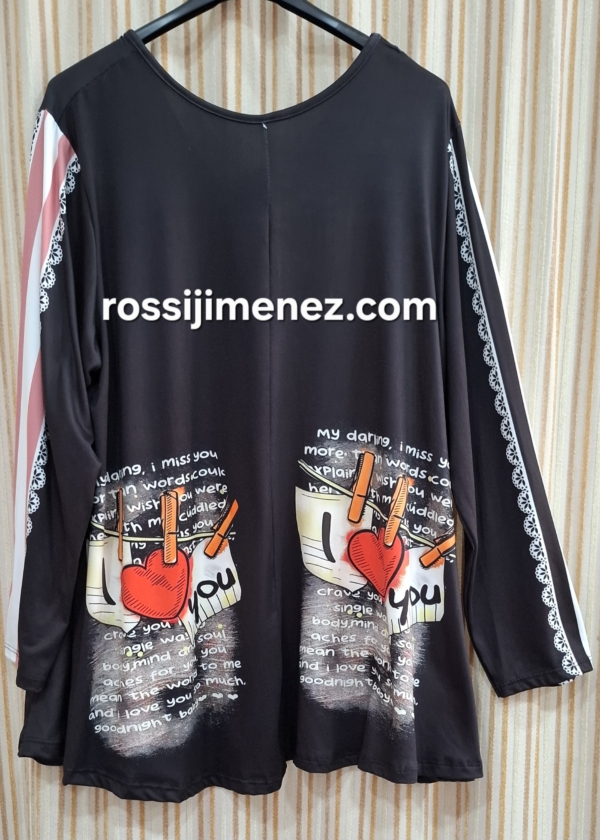 Camiseta Maxi Impresión Corazones (Talla única 48 a 60 aprox.) - Imagen 2