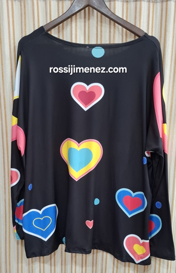 Camiseta Impresión Corazones (Talla única 46 a 54 aprox.) - Imagen 2