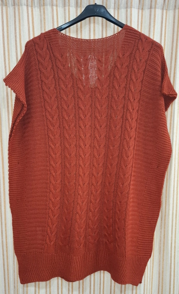Chaleco Lana Curvy (Talla única 44 a  52 aprox.) - Imagen 3