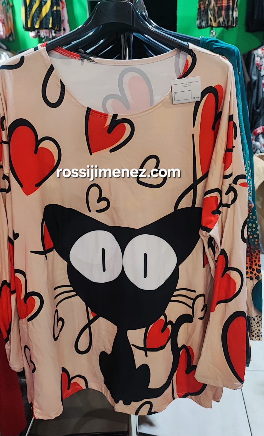 Camiseta Impresión Gato Corazones (Talla única 46 a 54 aprox.)
