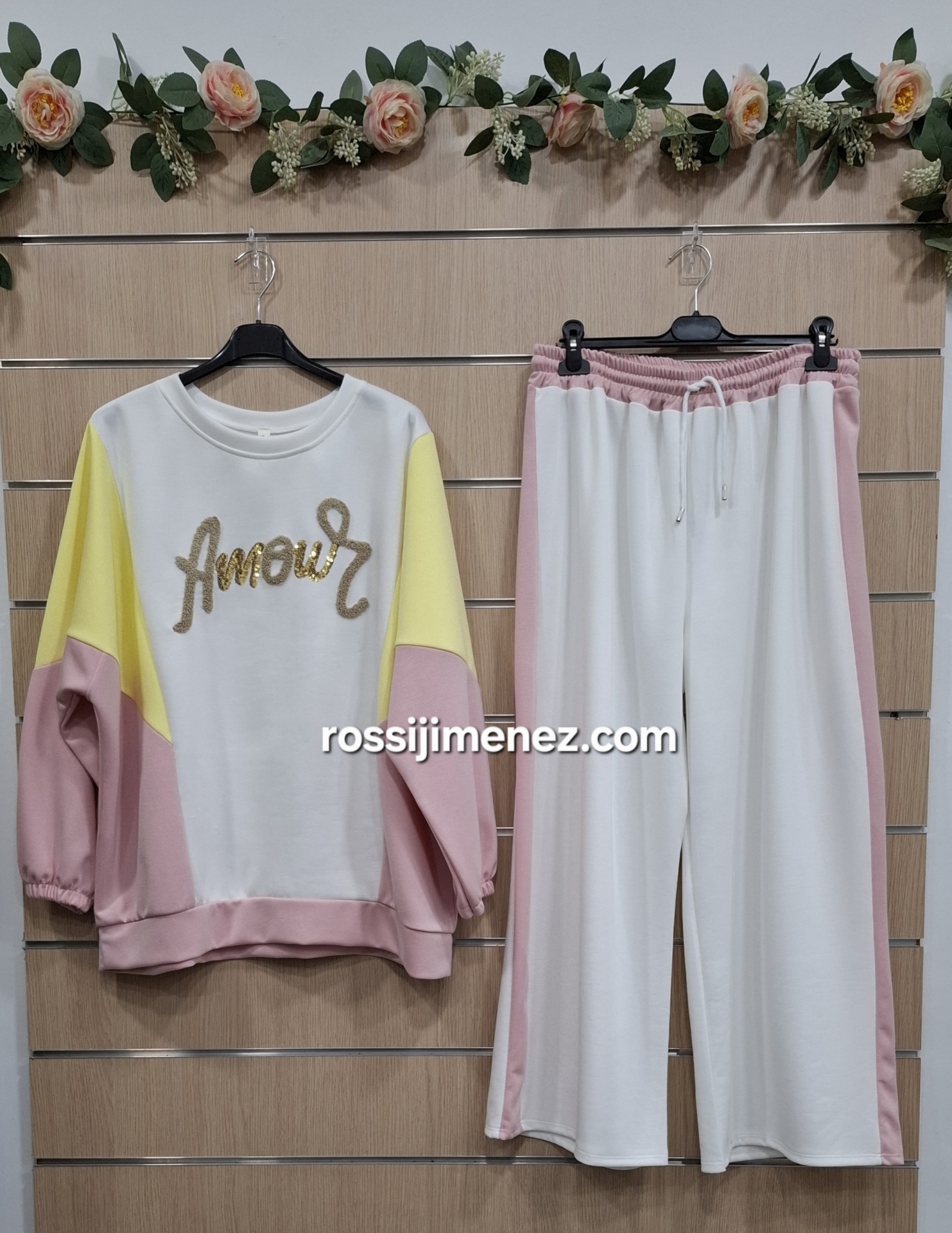 Chándal Amour (Talla única 48 a 52 aprox.)